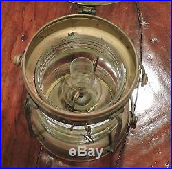 Large Vintage Brass Anchor Ship Oil Lantern Light Glass Chimney Single Wick NICE
