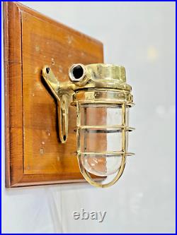 Marine Theme Vintage Original Brass Old Nautical Cargo Wall Sconce Light Fixture