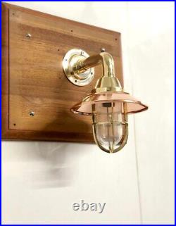 Nautical Antique Ship Passageway Small Brass Bulkhead Wall Light & With Copper