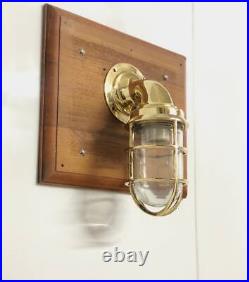 Nautical Brass American Vintage Passageway Bulkhead Wall Ship Light