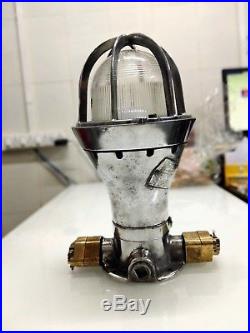 Old Vintage Crouse Hinds Explosion Proof Mount Bulkhead Ship Light Made In Us