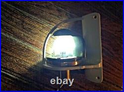 VINTAGE PERKO BRONZE STEAMING LIGHT LED THICK GLASS LENS WithMAST MOUNT