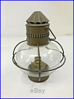 Vintage BRASS NAUTICAL KEROSENE SHIP LAMP lantern marine light boat metal art