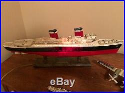 Vintage Ideal Ss United States Lighted Ship Model