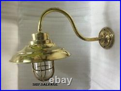 Vintage Marine Wall Mount Ship Brass Bulkhead Outdoor Light With Shade