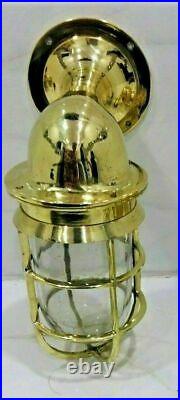 Vintage Nautical 90 Degree Passageway Bulkhead Light Made Of Brass 1pcs
