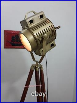 Vintage Studio Theater Spot Light Designer Antique Tripod Search Light Spot Lamp